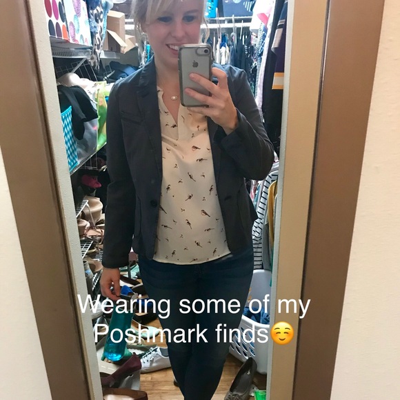 Meet your Posher, Michelle - Picture 2 of 3